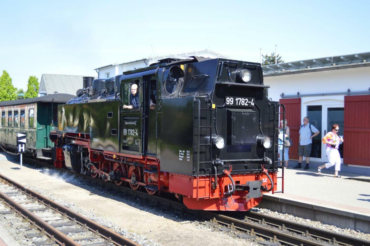 Ferienwohnungen Goehren Exterior foto